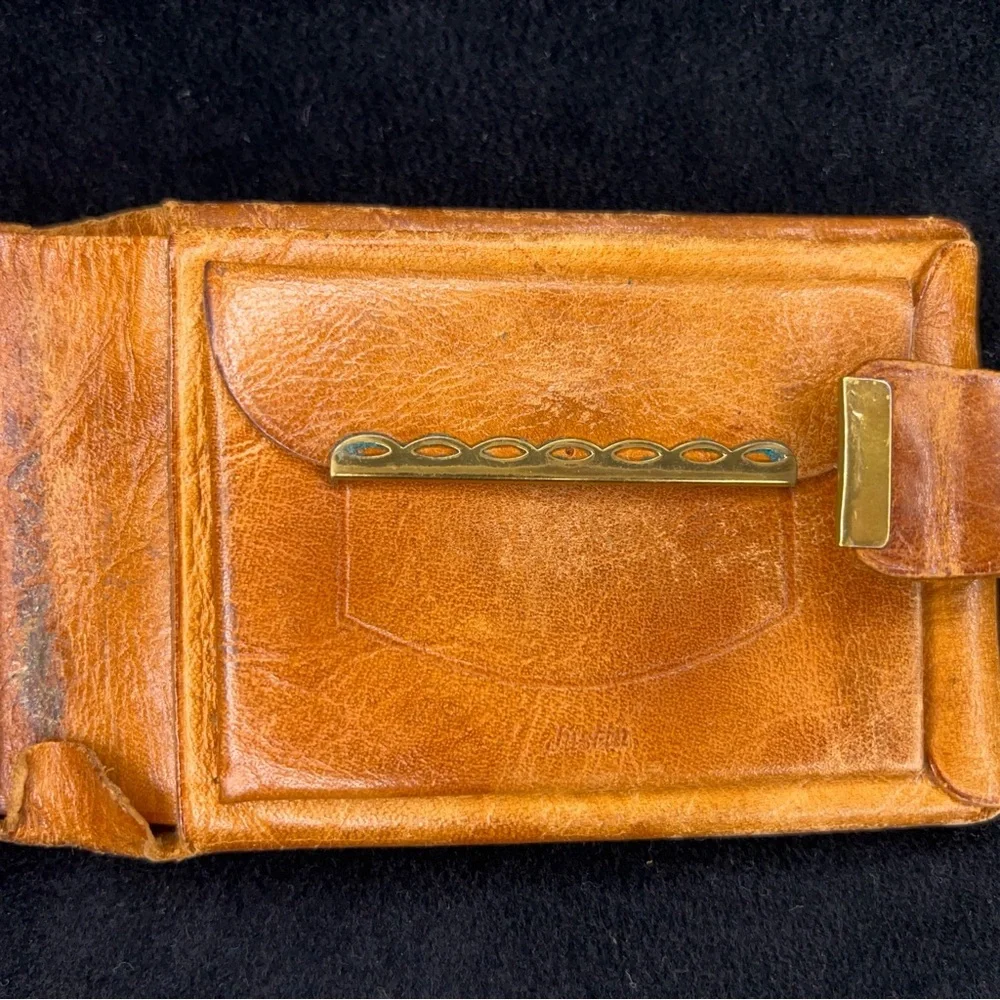 Vintage Justin Tan Brown Leather Wallet Tooled Western Cowboy